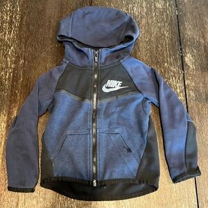 Nike Tech Fleece Zip Hoodie